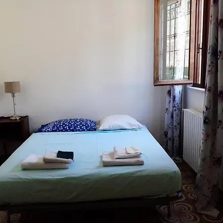 Lovely Little Flat At 5min Walking To The Holiday home Padenghe sul Garda